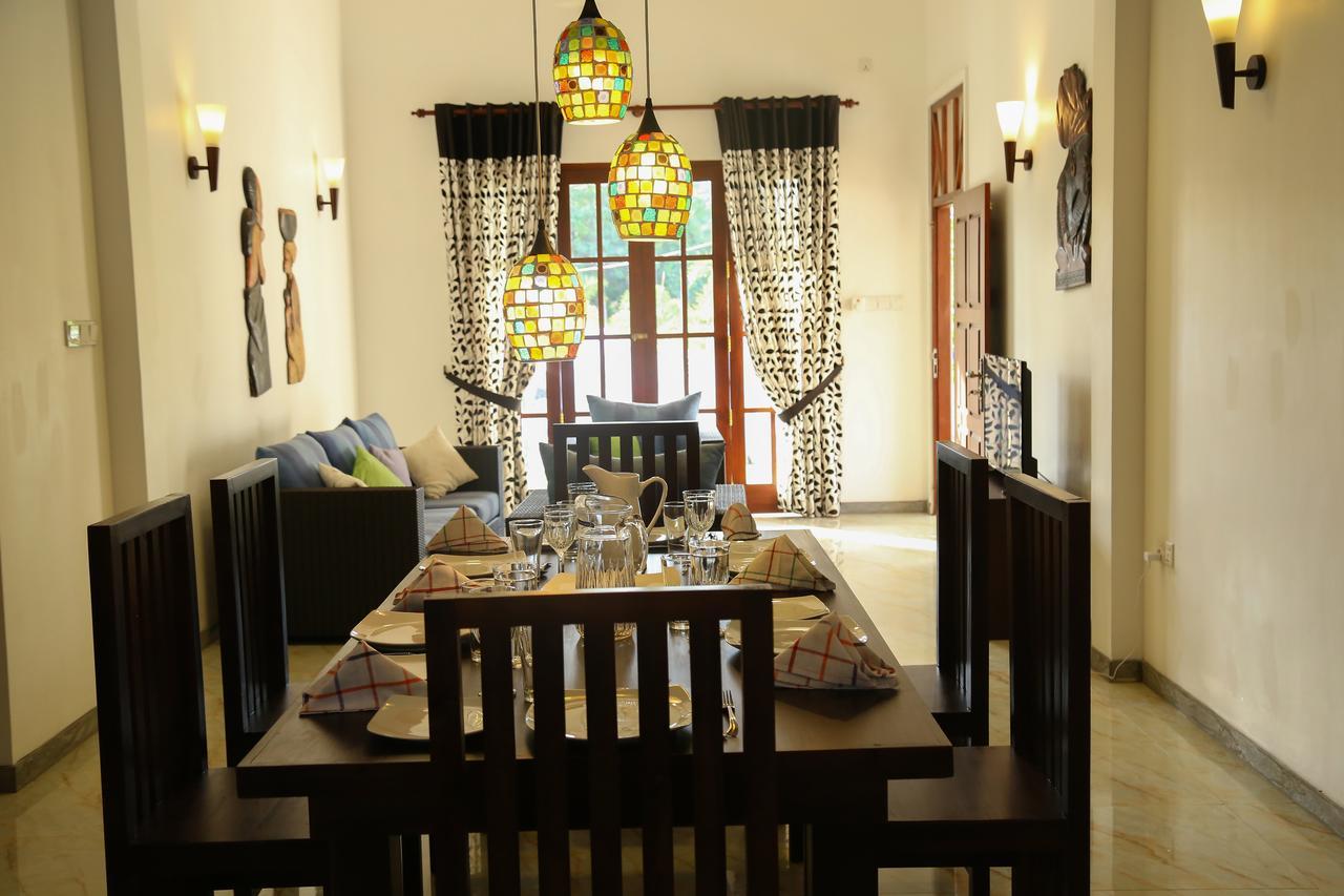 Sithi Villa Hikkaduwa Extérieur photo