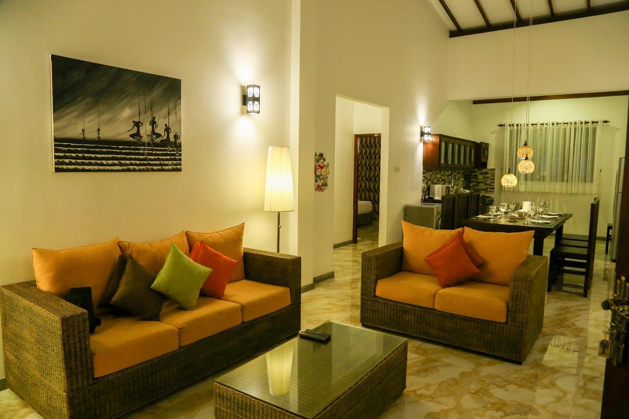 Sithi Villa Hikkaduwa Extérieur photo